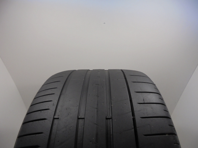Pirelli P zero Nfo Elect reifen