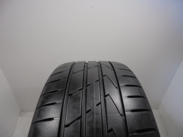 Hankook K117B HRS reifen
