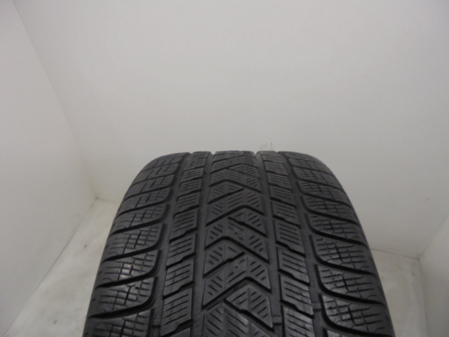 Pirelli Scorpion Winter MGT reifen