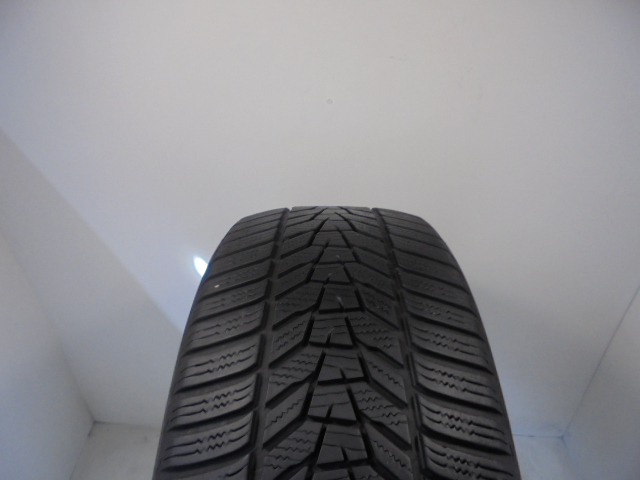 Hankook W330A Winter Icept Evo 3 reifen
